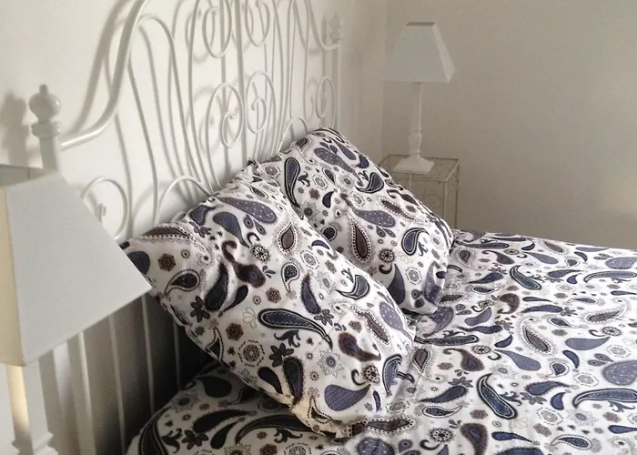 Hébergement de vacances Maison Contemporaine Avec Grand Jardin, Proche Moselle Et Nancy, Idéale Pour Pêche Et Loisirs - Fr-1-584-46